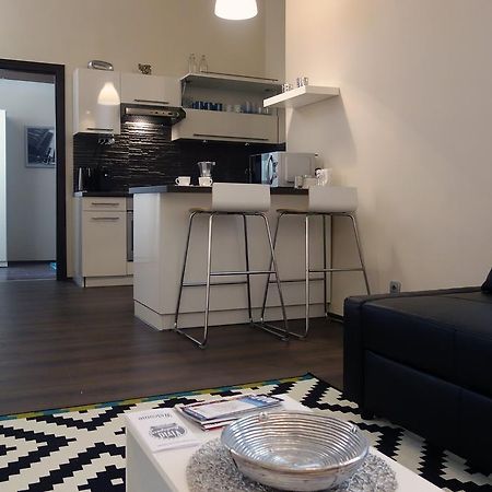 Vivid Csengery Apartment Βουδαπέστη Δωμάτιο φωτογραφία