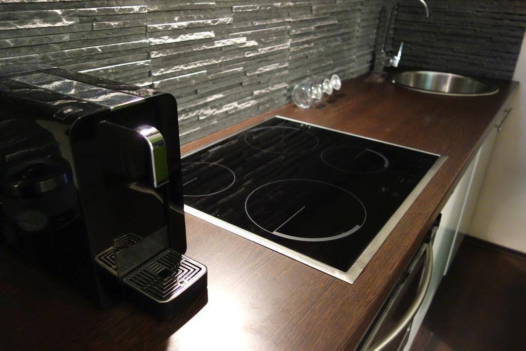 Vivid Csengery Apartment Βουδαπέστη Δωμάτιο φωτογραφία