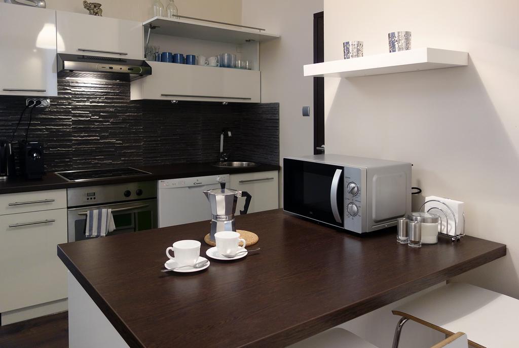 Vivid Csengery Apartment Βουδαπέστη Δωμάτιο φωτογραφία